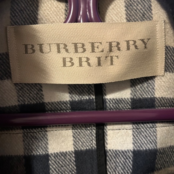 Burberry black coat - Picture 2 of 7